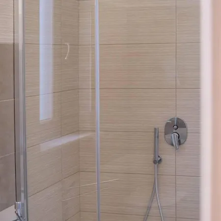 Domus Del Gotha Bed & Breakfast 3*