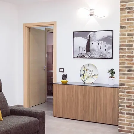 Bed & Breakfast Domus Del Gotha 3*